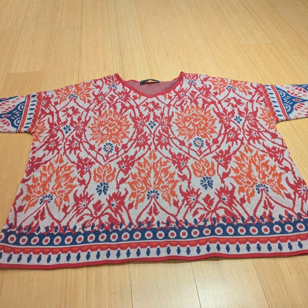 Peruvian Connection pull over/shirt, floral abstract design. never worn before